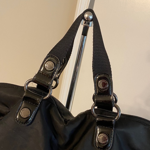 Kenneth Cole Reaction Backpack - Picture 6 of 11